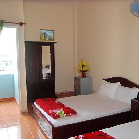My Tien Hotel Куинён Экстерьер фото